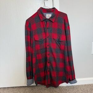 True Grit Red Gray Checkered Plaid Men’s Medium Long Sleeve Button Down Shirt